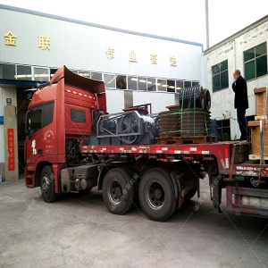 4PG0404小型四輥破碎機(jī)發(fā)貨圖片_破碎高嶺土_發(fā)往江蘇常州