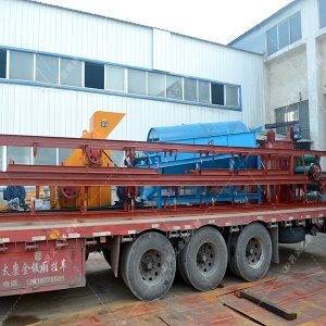 800X600中型對輥破碎機發貨圖片_發往四川瀘州_瓜子石制砂