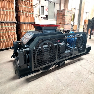 2PGC600x750雙齒輥破碎機設備發貨圖片