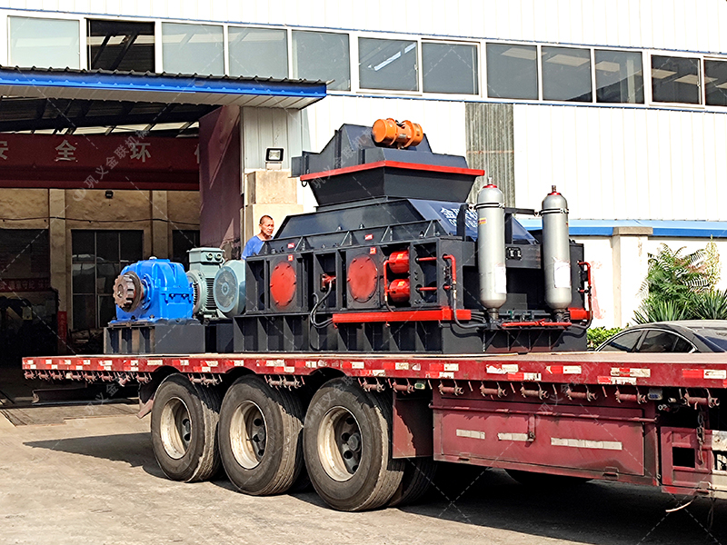 制砂用什么設備效果好？這款全自動數(shù)控對輥制砂機很不錯